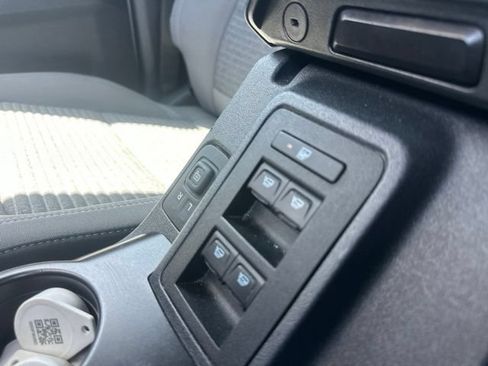 Used 2022 Ford Bronco Outer Banks AWD/4WD image 40