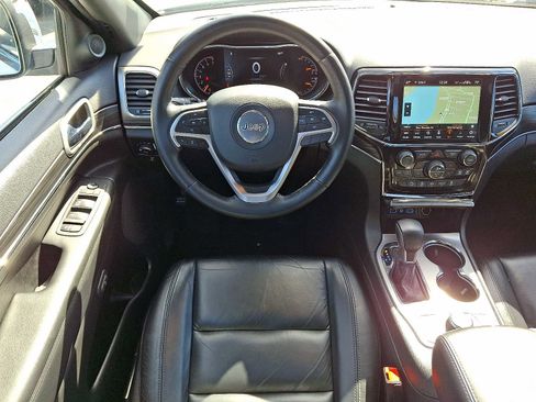 Used 2022 Jeep Grand Cherokee Limited image 12