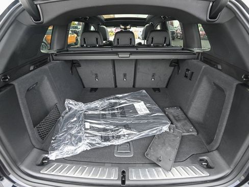 Used 2023 BMW X3 M40i w/ Premium Package image 16