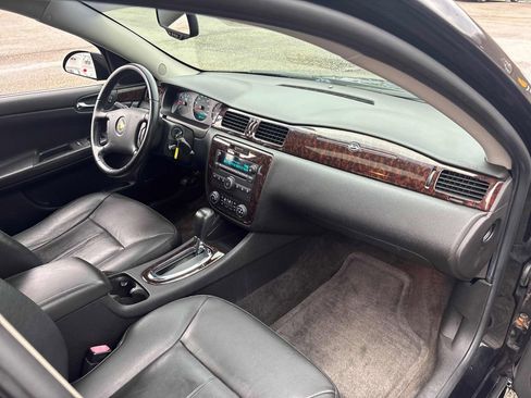 Used 2013 Chevrolet Impala LTZ image 29