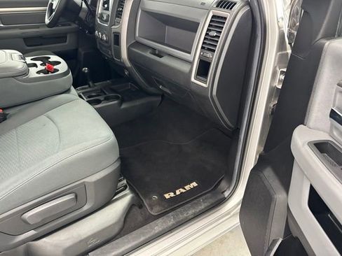Used 2013 RAM 2500 Tradesman w/ PWR & Remote Entry Group AWD/4WD image 19