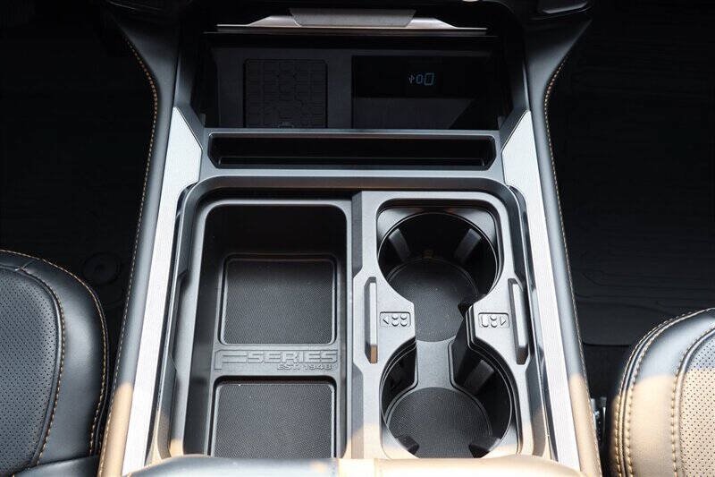 Used 2024 Ford F350 Platinum AWD/4WD image 25
