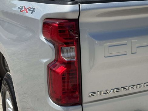 Used 2020 Chevrolet Silverado 1500 LT w/ All-Star Edition AWD/4WD image 11