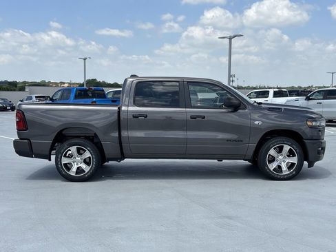 New 2026 RAM 1500 Express RWD image 2