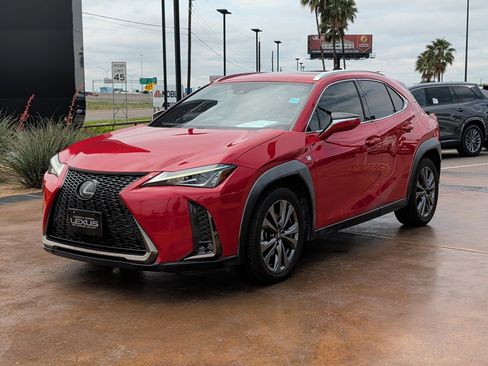 Used 2019 Lexus UX 200 F Sport w/ F Sport Premium Package FWD image 5