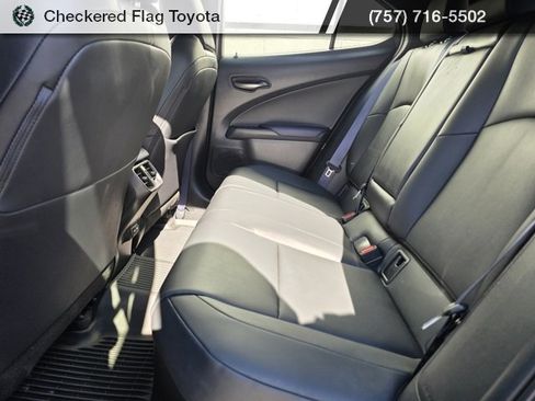 Used 2021 Lexus UX 250h w/ Premium Package image 41