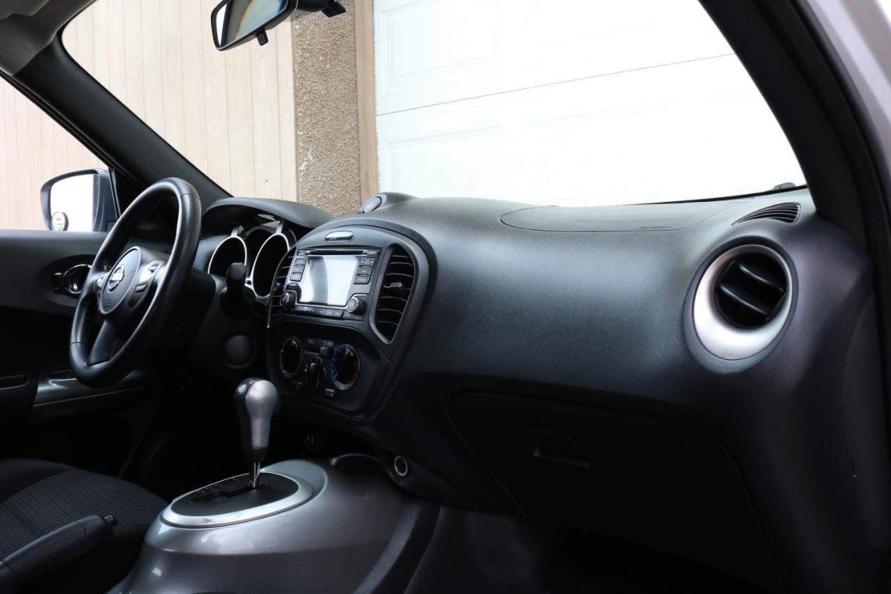 Used 2015 Nissan Juke S AWD/4WD image 44