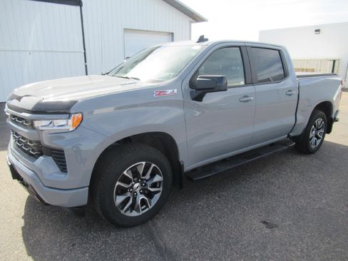 Certified 2025 Chevrolet Silverado 1500 RST AWD/4WD image 1