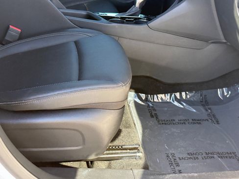 Used 2024 Buick Encore GX Sport Touring w/ Comfort Package image 12