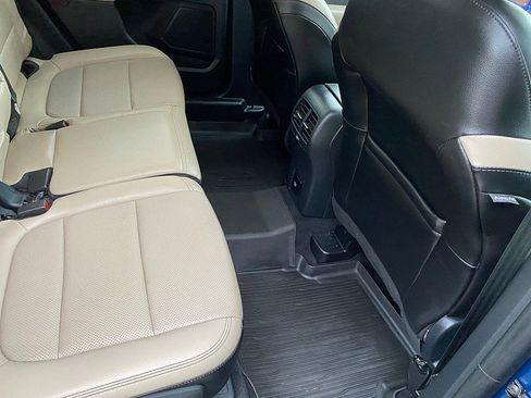 Certified 2020 Ford Escape Titanium w/ Titanium Premium Package 2.0 image 34