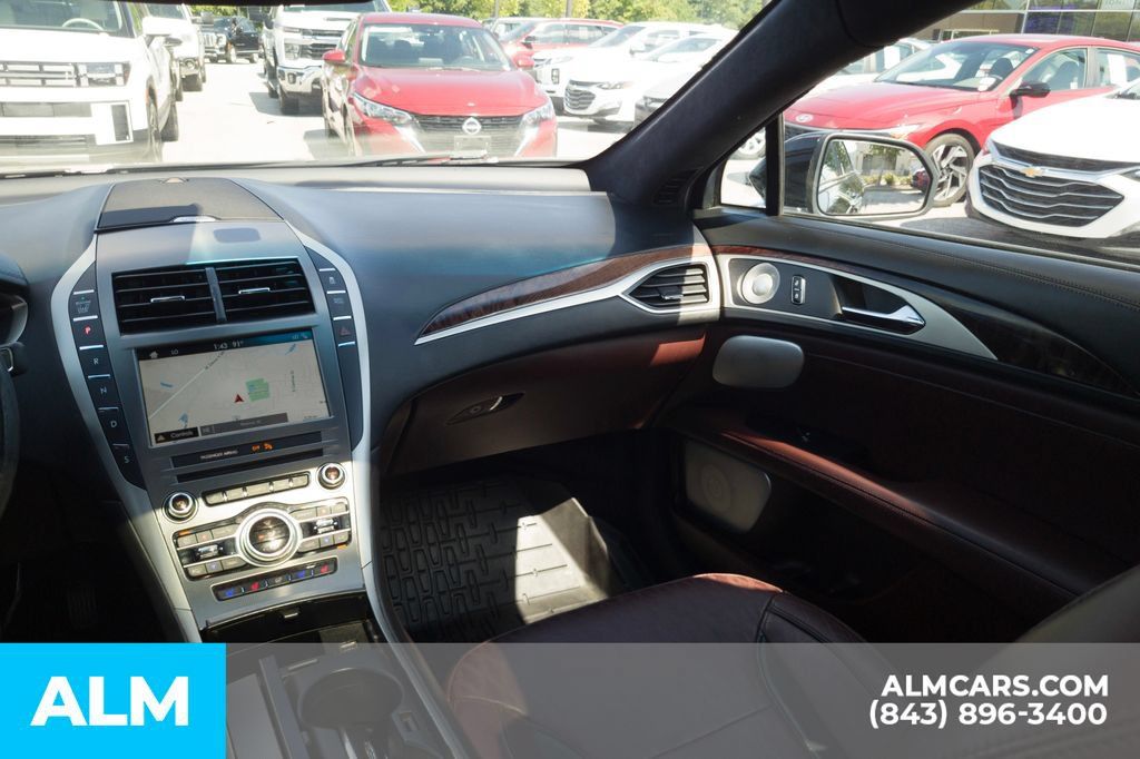 Used 2017 Lincoln MKZ Black Label w/ Climate Package AWD/4WD image 18