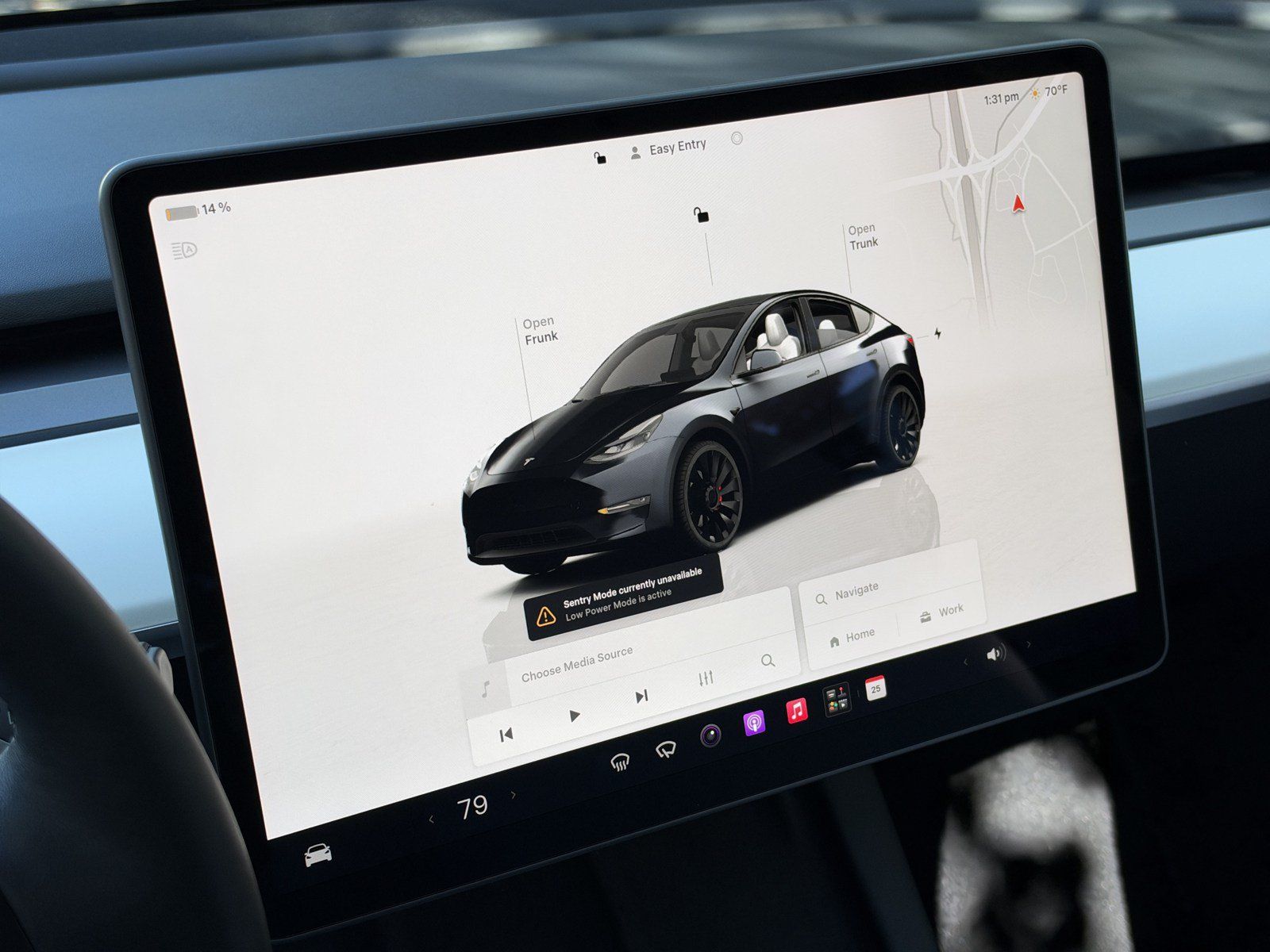 Used 2023 Tesla Model Y Performance AWD/4WD image 17