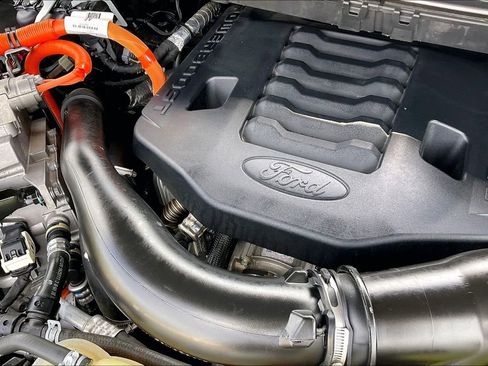 Used 2021 Ford F150 XLT w/ Equipment Group 302A High image 32