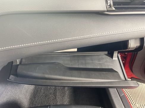 Used 2021 Toyota Camry SE image 36