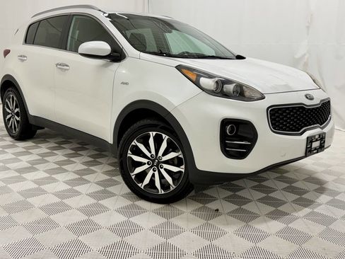 Used 2017 Kia Sportage EX image 41
