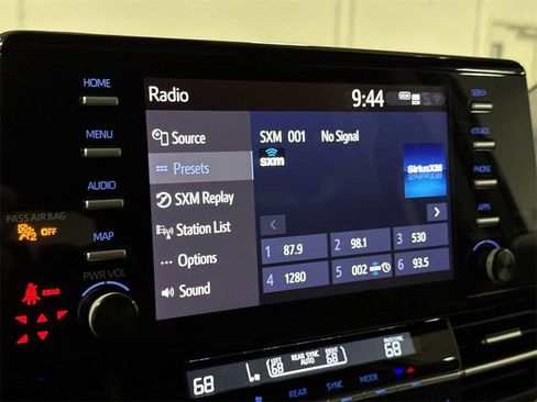 Used 2024 Toyota Sienna XLE image 13