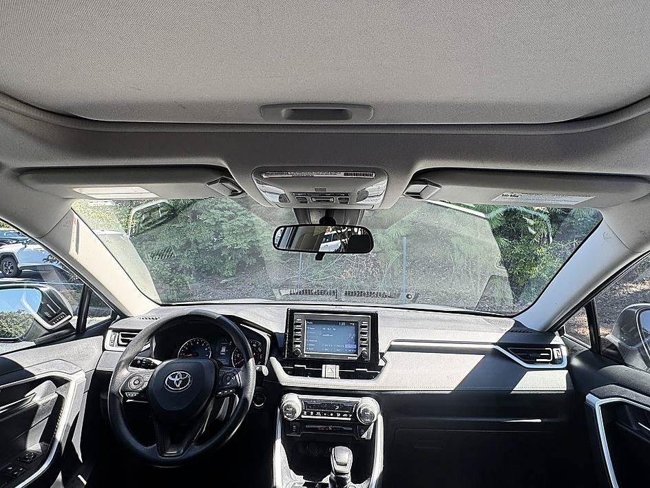 Certified 2021 Toyota RAV4 XLE w/ Convenience Package FWD image 22