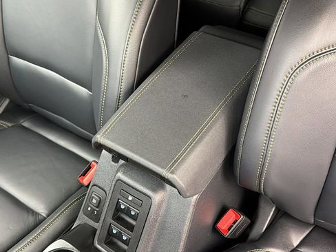 Used 2025 Ford Bronco Badlands w/ Sasquatch Package image 26