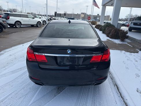 Used 2010 BMW 750i xDrive image 6