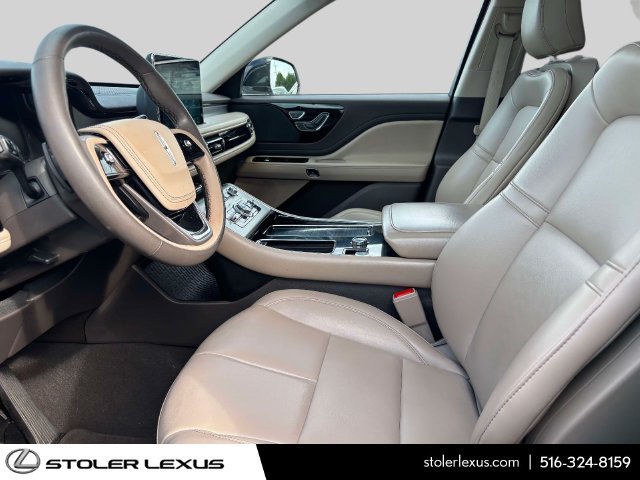 Used 2022 Lincoln Aviator AWD w/ Premium Package image 20