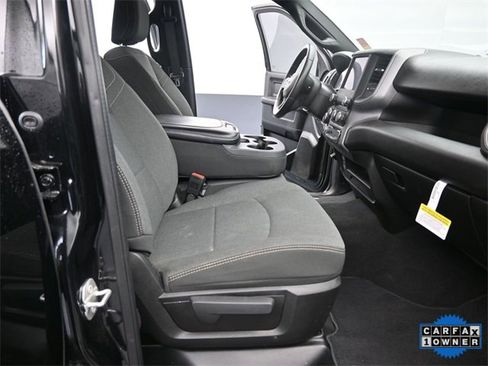 Used 2024 RAM 2500 Tradesman w/ Chrome Appearance Group image 20