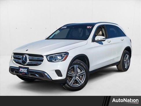 Used 2021 Mercedes-Benz GLC 300 4MATIC w/ Premium Package image 1