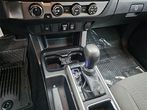Used 2019 Toyota Tacoma SR5 image 23