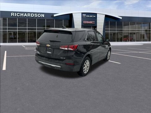Used 2022 Chevrolet Equinox LT image 8