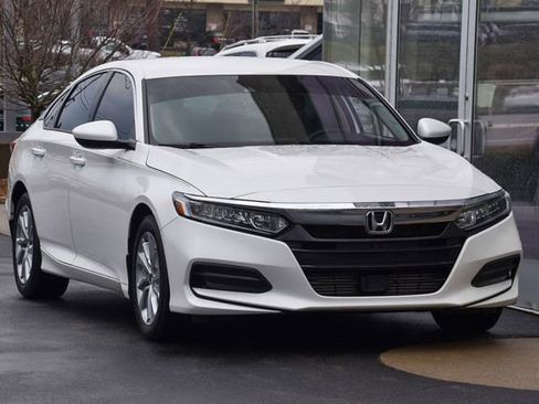 Used 2020 Honda Accord LX image 5