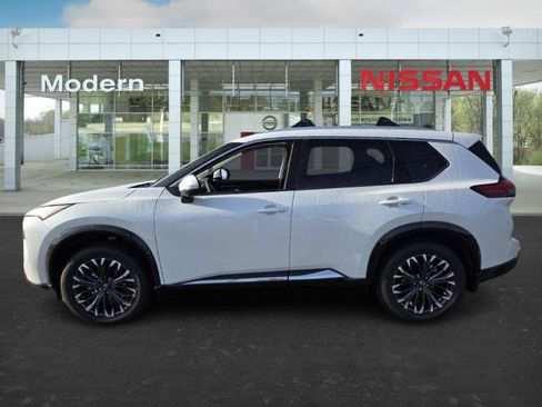 New 2026 Nissan Rogue Platinum w/ Platinum Premium Package image 8