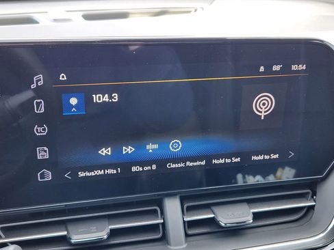 New 2026 Chevrolet Trax RS w/ Driver Confidence Package image 19