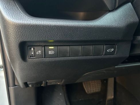 Certified 2024 Toyota RAV4 XLE w/ Convenience Package image 18