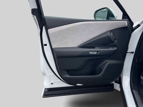 Certified 2025 Lexus TX 350 AWD w/ Technology Package image 16