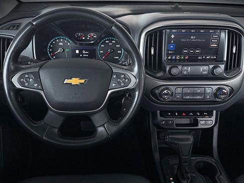 Used 2020 Chevrolet Colorado Z71 image 11