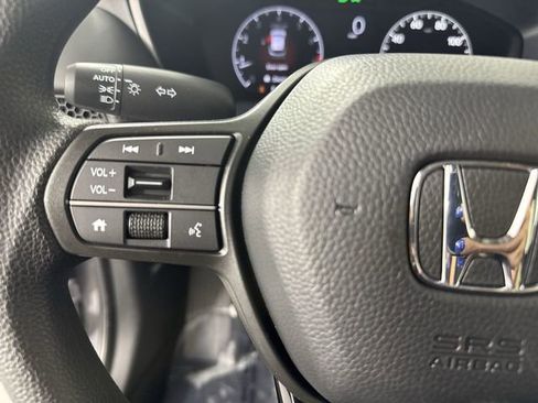 Certified 2026 Honda HR-V LX image 13