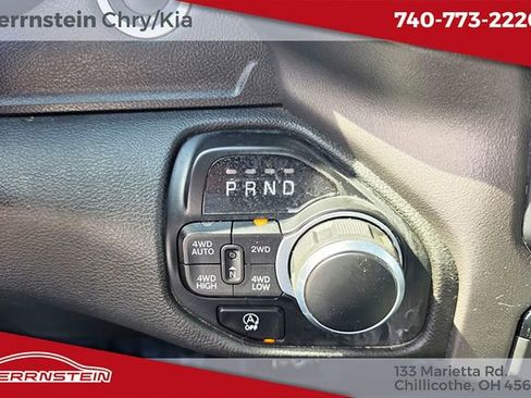 Used 2022 RAM 1500 Big Horn AWD/4WD image 14