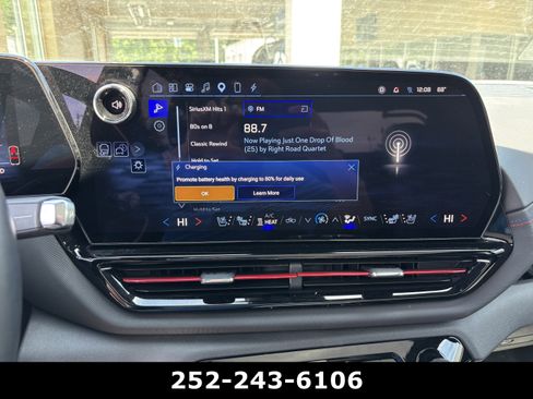 Used 2025 Chevrolet Silverado EV RST AWD/4WD image 13