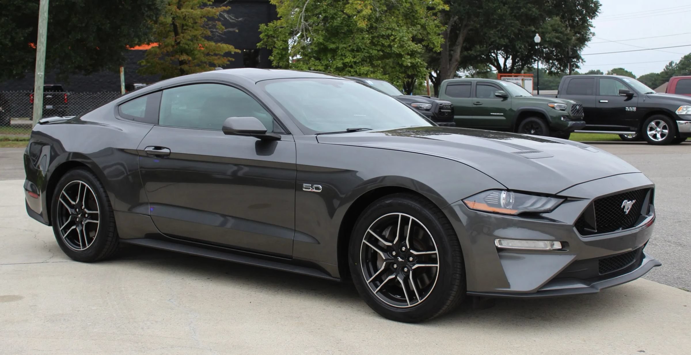 Used 2020 Ford Mustang GT RWD image 7