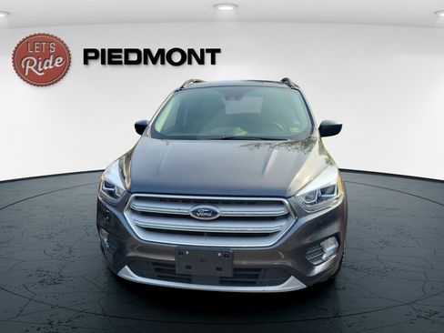 Used 2019 Ford Escape SEL AWD/4WD image 2