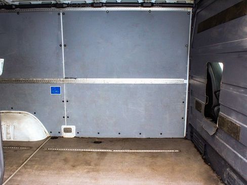 Used 2017 Mercedes-Benz Sprinter 144 Cargo image 34