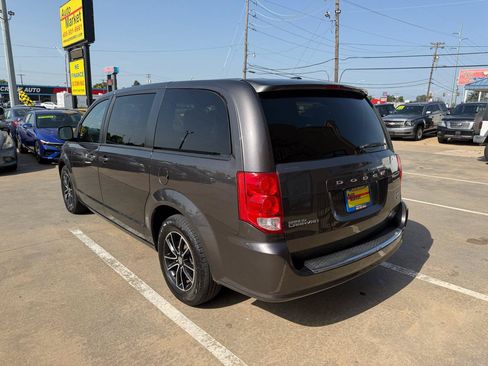 Used 2019 Dodge Grand Caravan GT FWD image 7
