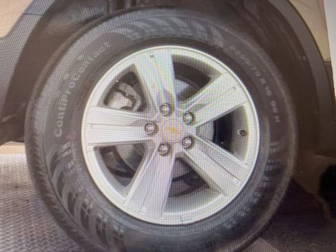 Used 2022 Chevrolet Trax LT w/ LT Convenience Package image 18