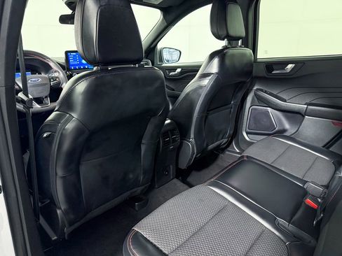 Used 2023 Ford Escape ST-Line image 44