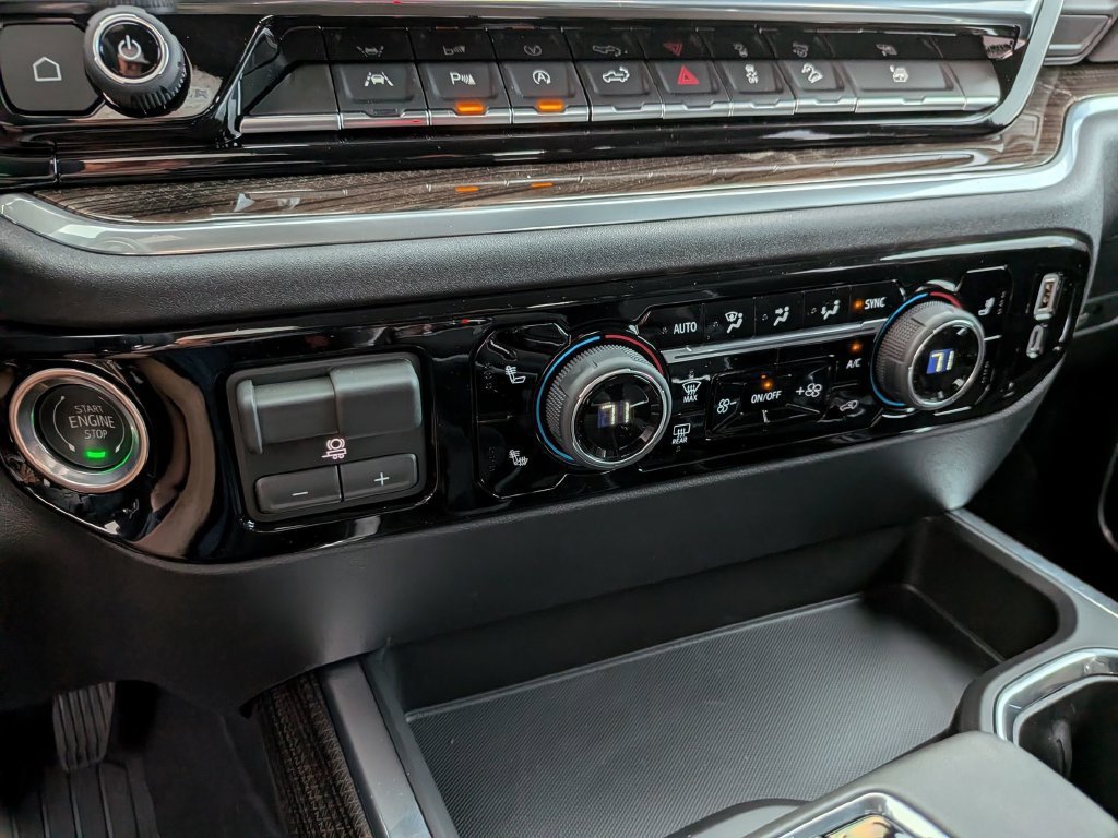 New 2026 Chevrolet Silverado 1500 RST AWD/4WD image 19
