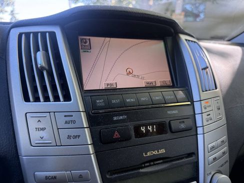 Used 2004 Lexus RX 330 FWD image 20