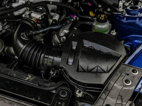 Used 2022 Ford Mustang Shelby GT500 w/ Technology Package RWD image 91