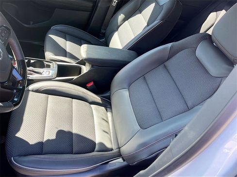 Used 2023 Chevrolet TrailBlazer RS w/ Sun and Liftgate Package image 19