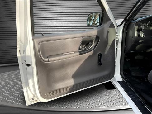 Used 2002 Ford Ranger XL image 21