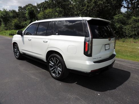 Certified 2023 Cadillac Escalade Sport w/ Touring Package AWD/4WD image 7