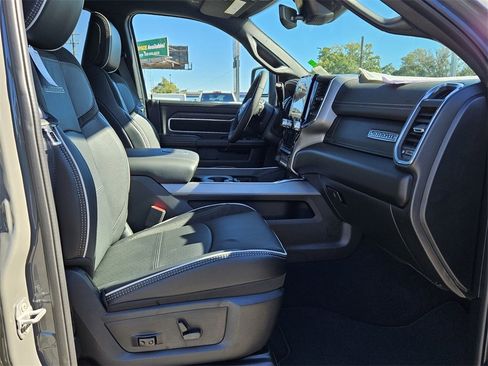 New 2026 RAM 2500 Laramie w/ Night Edition image 15